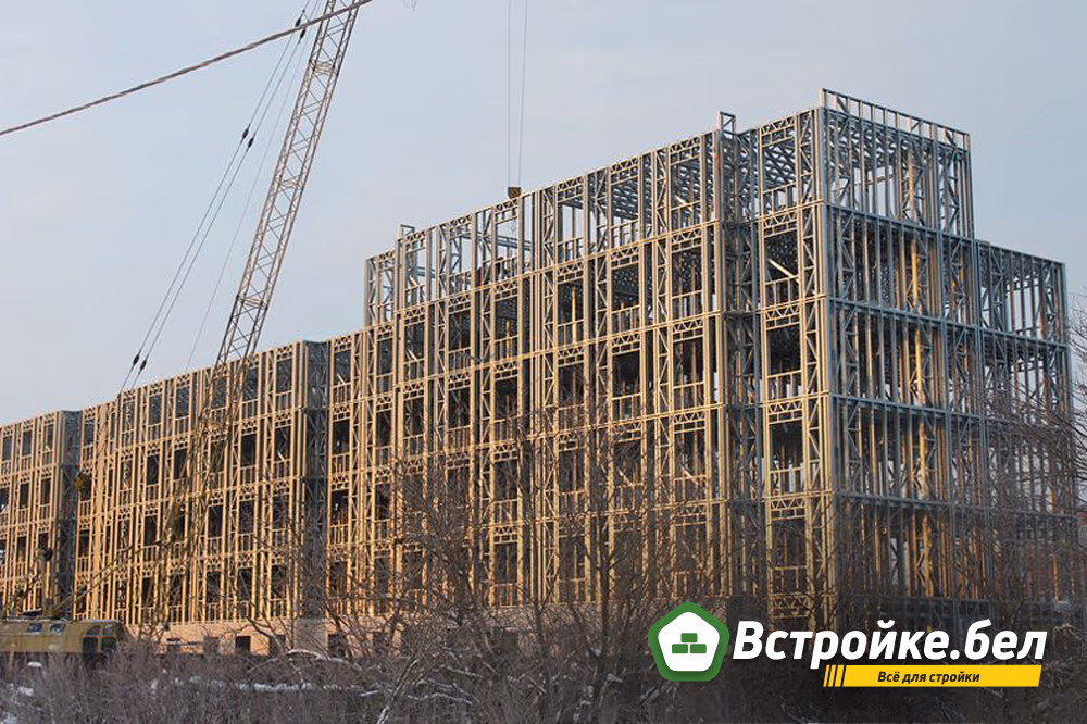 Особенности монтирования систем из профилированной оцинкованной стали.jpg